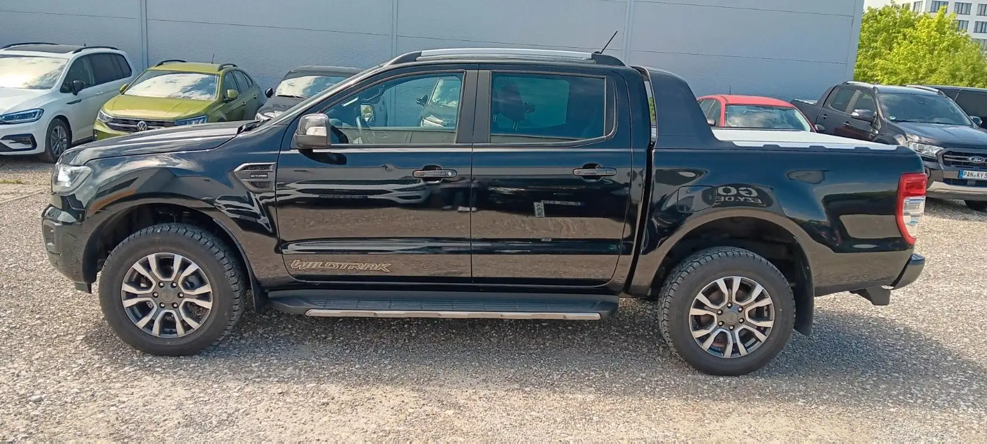 Ford Ranger Wildtrak Doppelkabine 4x4 Schwarz - 2