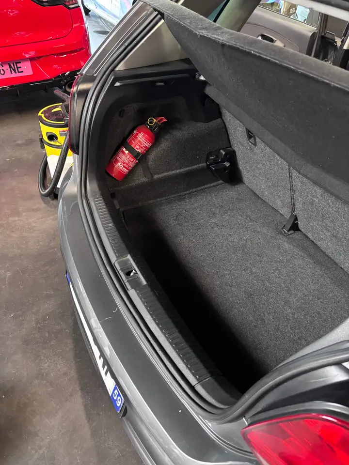 Volkswagen Polo Citadine 5 portes — photo 19
