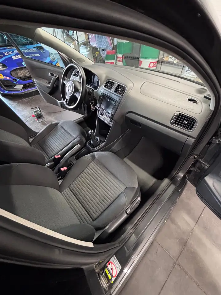 Volkswagen Polo Citadine 5 portes — photo 17