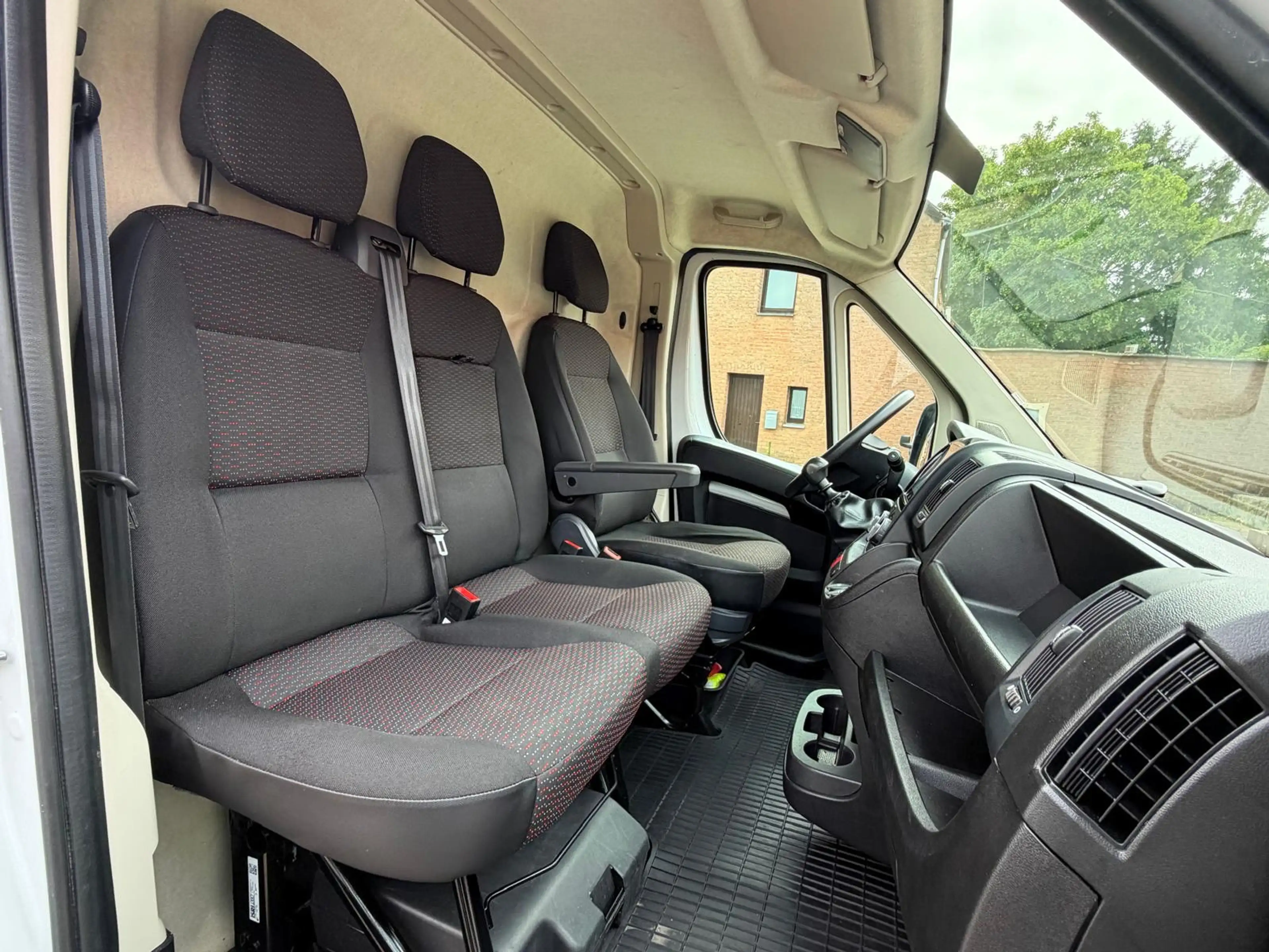 Peugeot Boxer 2.2 HDI 140CV L3 H2 UTILITAIRE CAMERA TVA DEDUC — photo 9