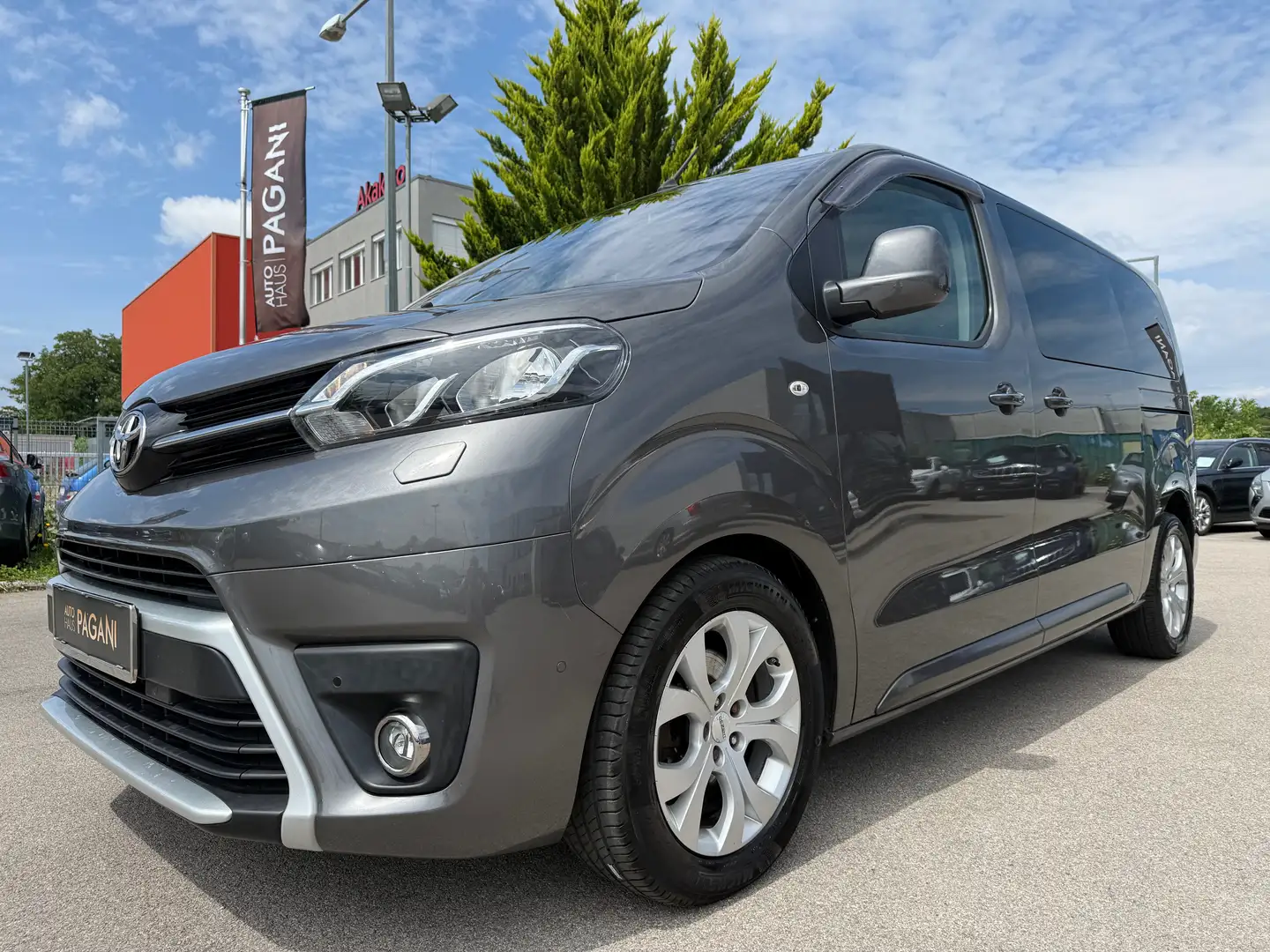 Toyota Proace Proace 2,0 D-4D 150 M Business/NAVI/GRIP/WEBASTO/ - 1