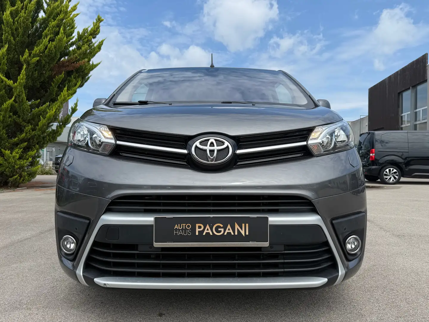 Toyota Proace Proace 2,0 D-4D 150 M Business/NAVI/GRIP/WEBASTO/ - 2