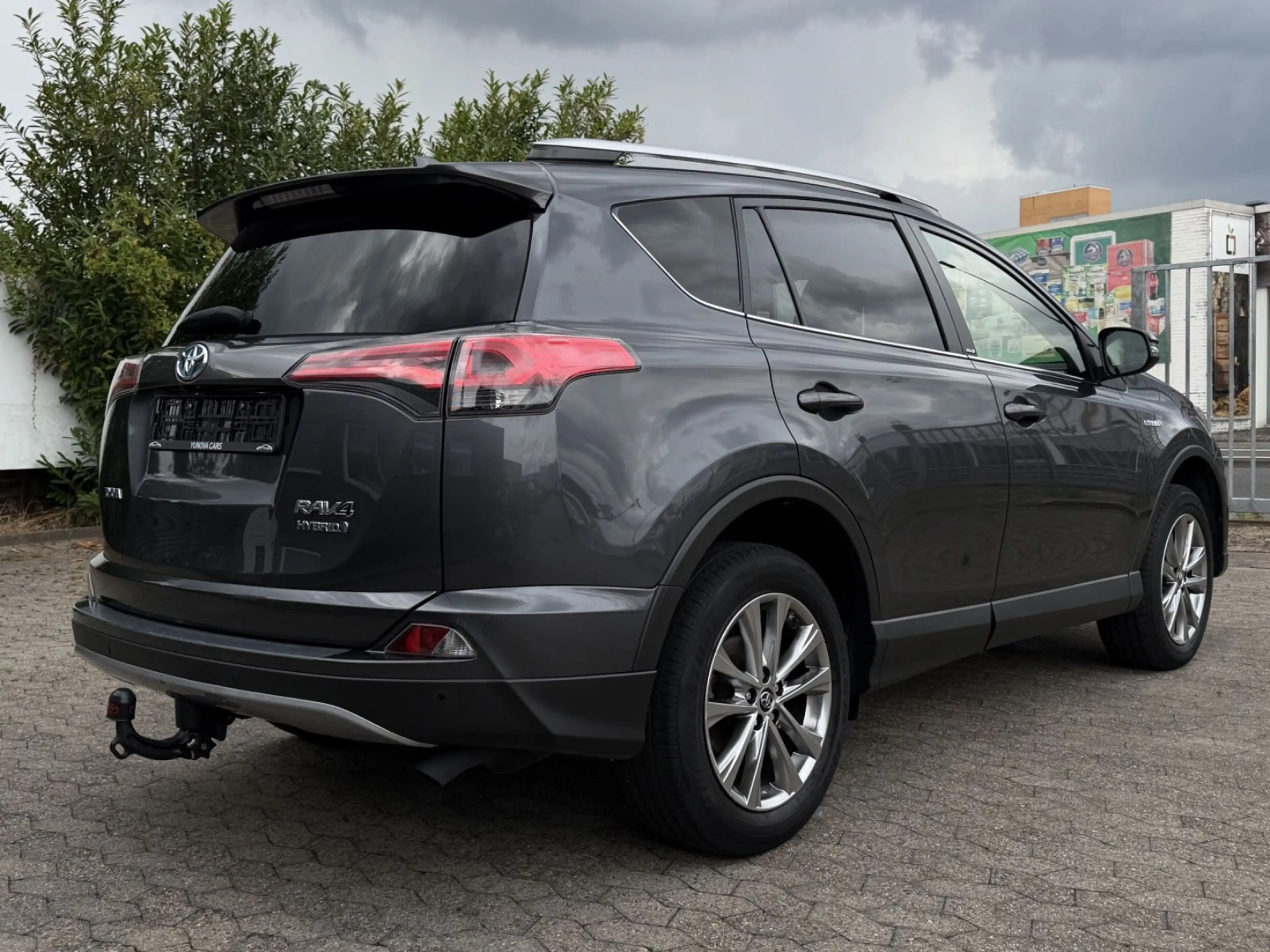 Toyota RAV 4 4 Hybrid 4x4 EditionS+ AHK LED CAM Erstbesitz — photo 5