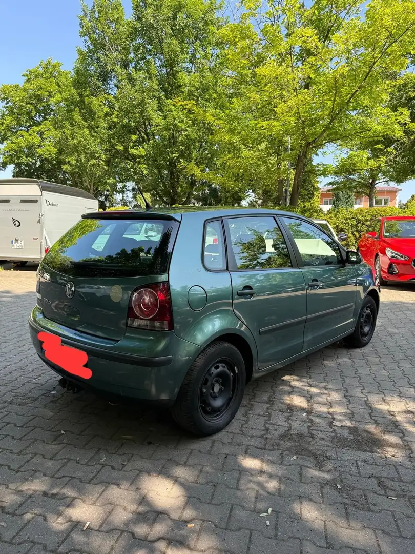 Volkswagen Polo Tour Grün - 2