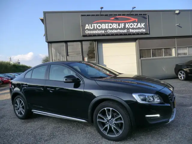 Volvo S60 S-60 2.4 D4 Summum AWD automaat Leder Cruise