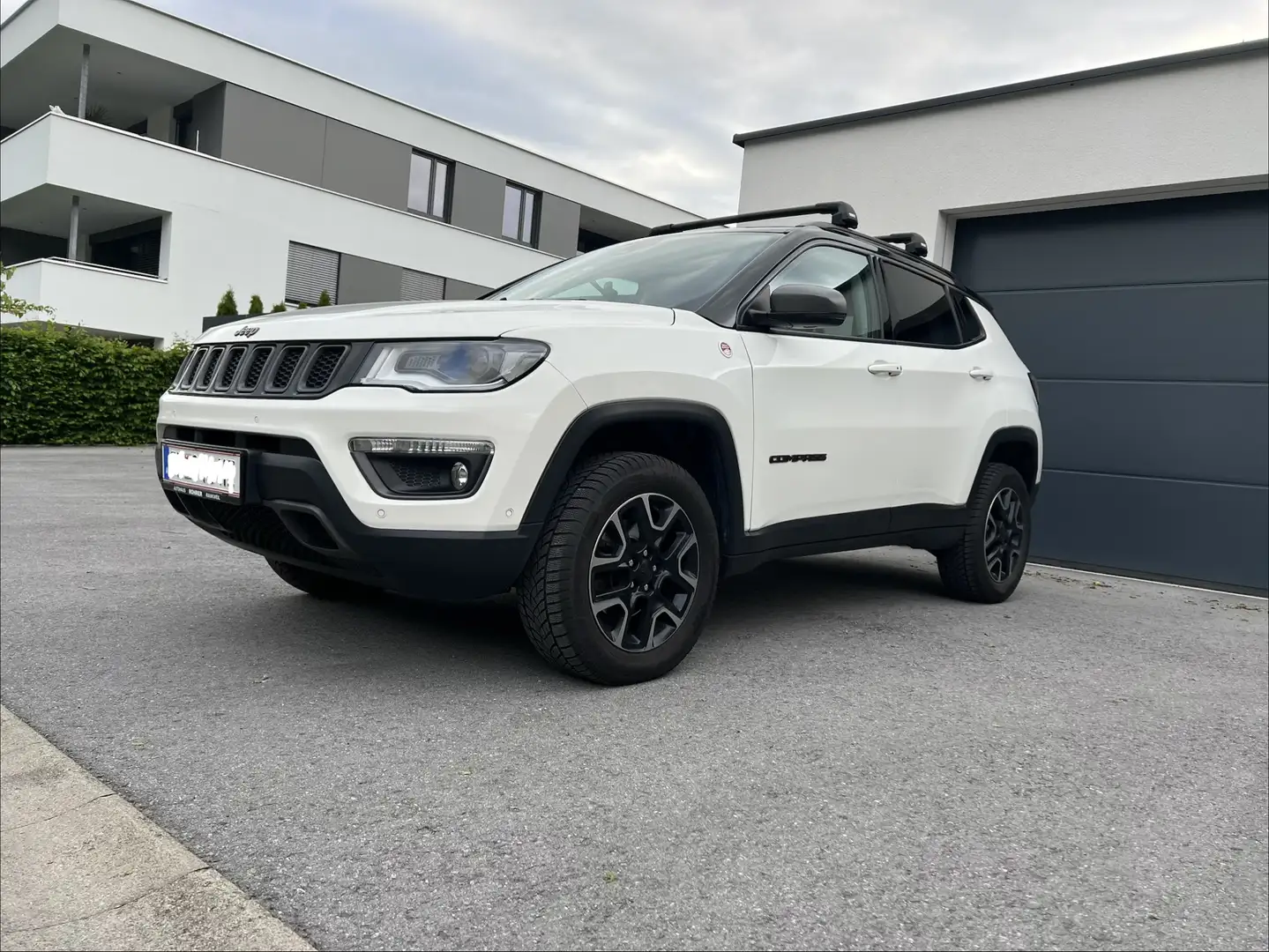 Jeep Compass 2,0 MultiJet AWD 9AT 170 Trailhawk Aut. - 2