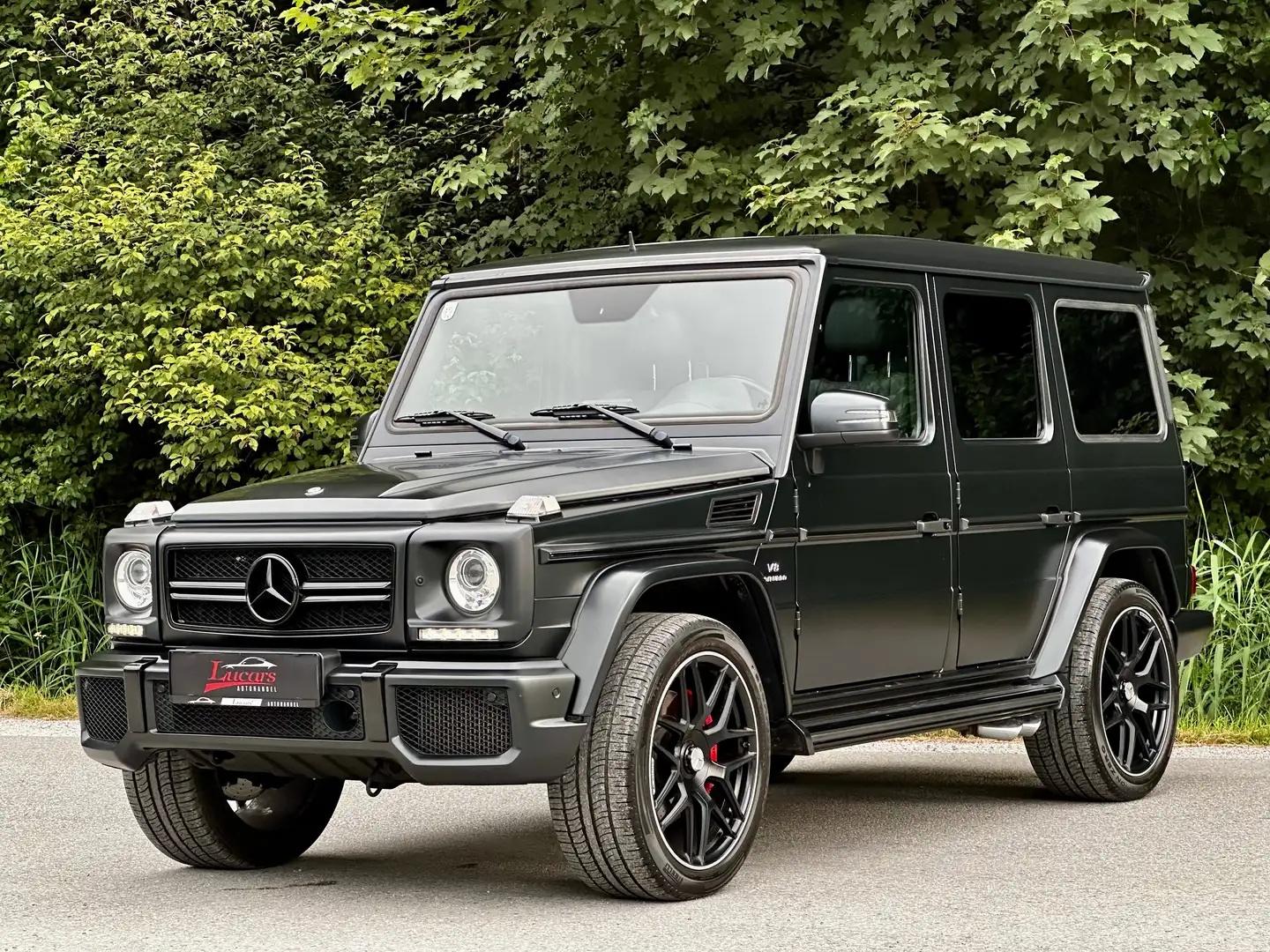 Mercedes-Benz G 63 AMG DESIGNO*EXKLUSIV*CARBON*VOLL*TOP* crna - 1