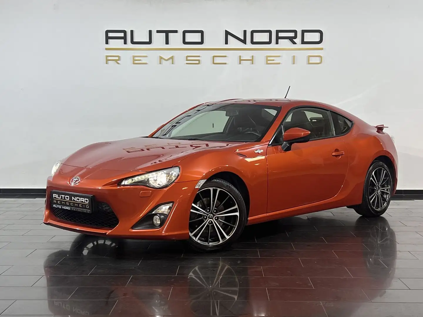 Toyota GT86 *Xenon*Navi*Tempomat*Original*Sitzhzg*2.H* Naranja - 1