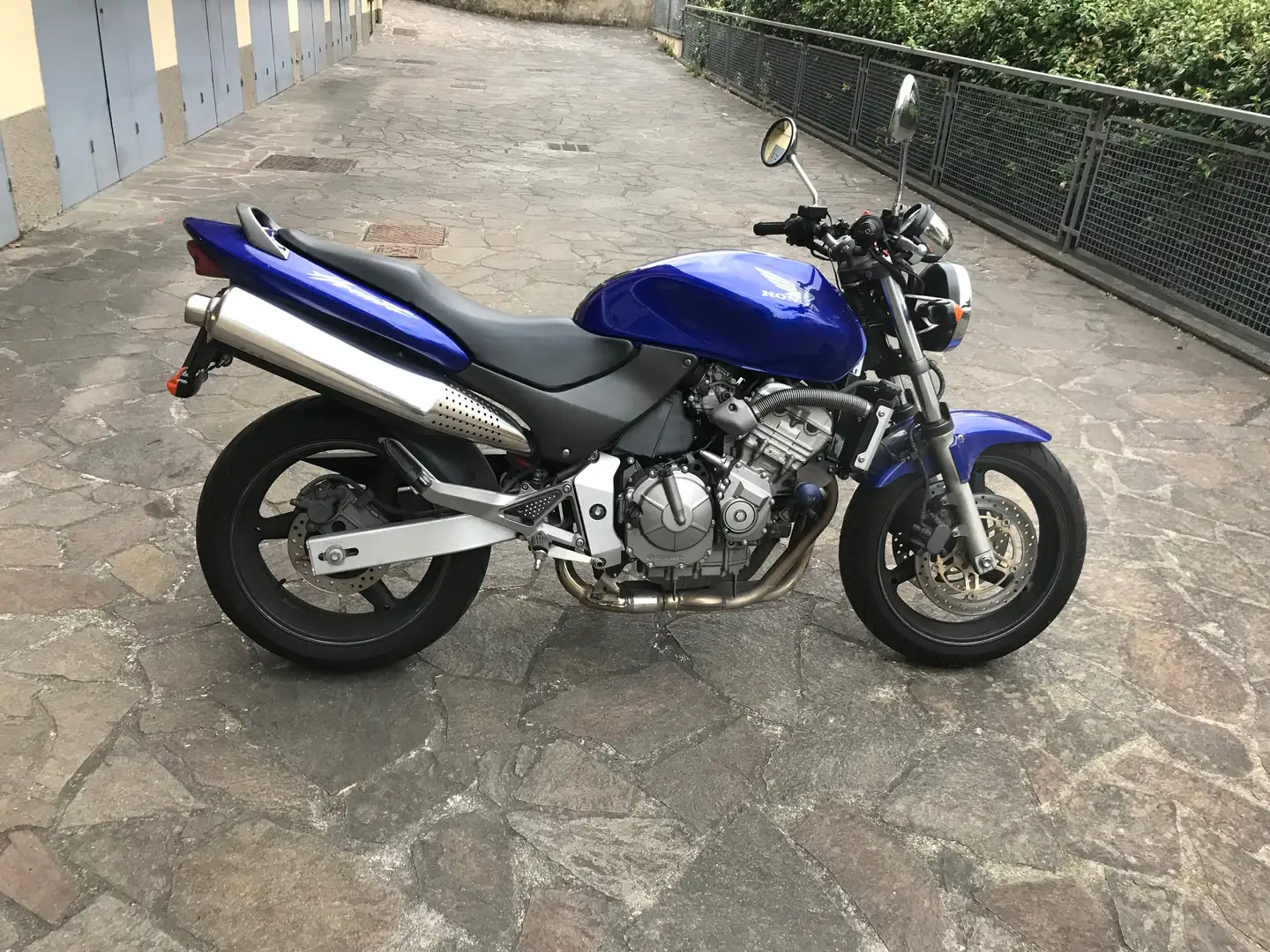 Honda Hornet 600 Bleu - 2