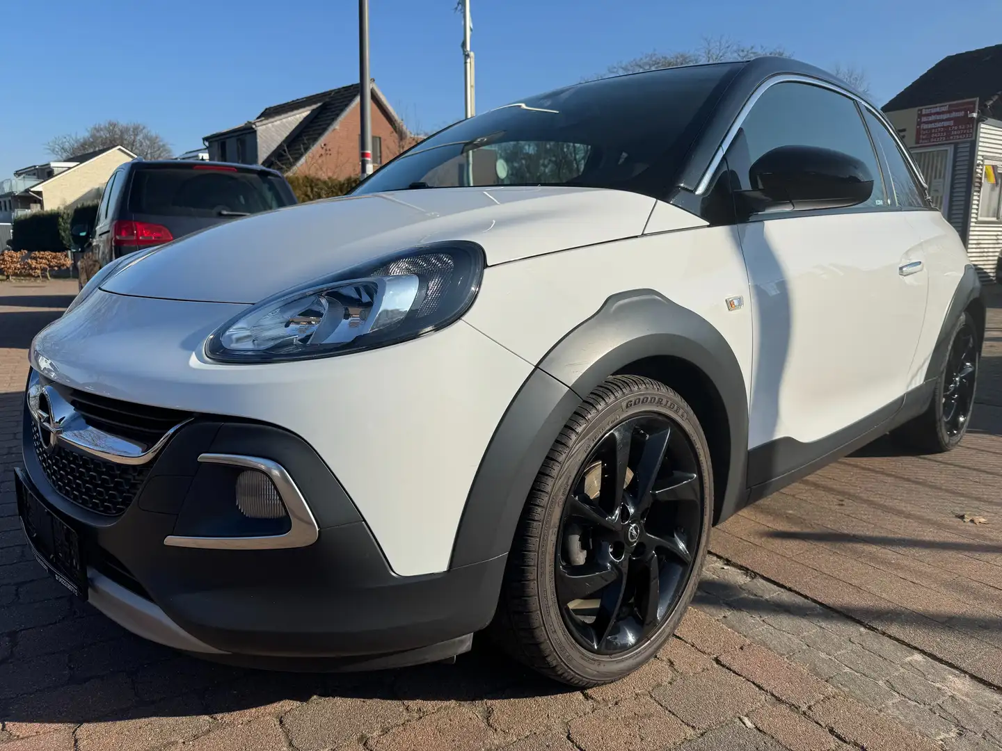Opel Adam Rocks-Klima-Shzg-Tempomat-PDC Blanc - 1