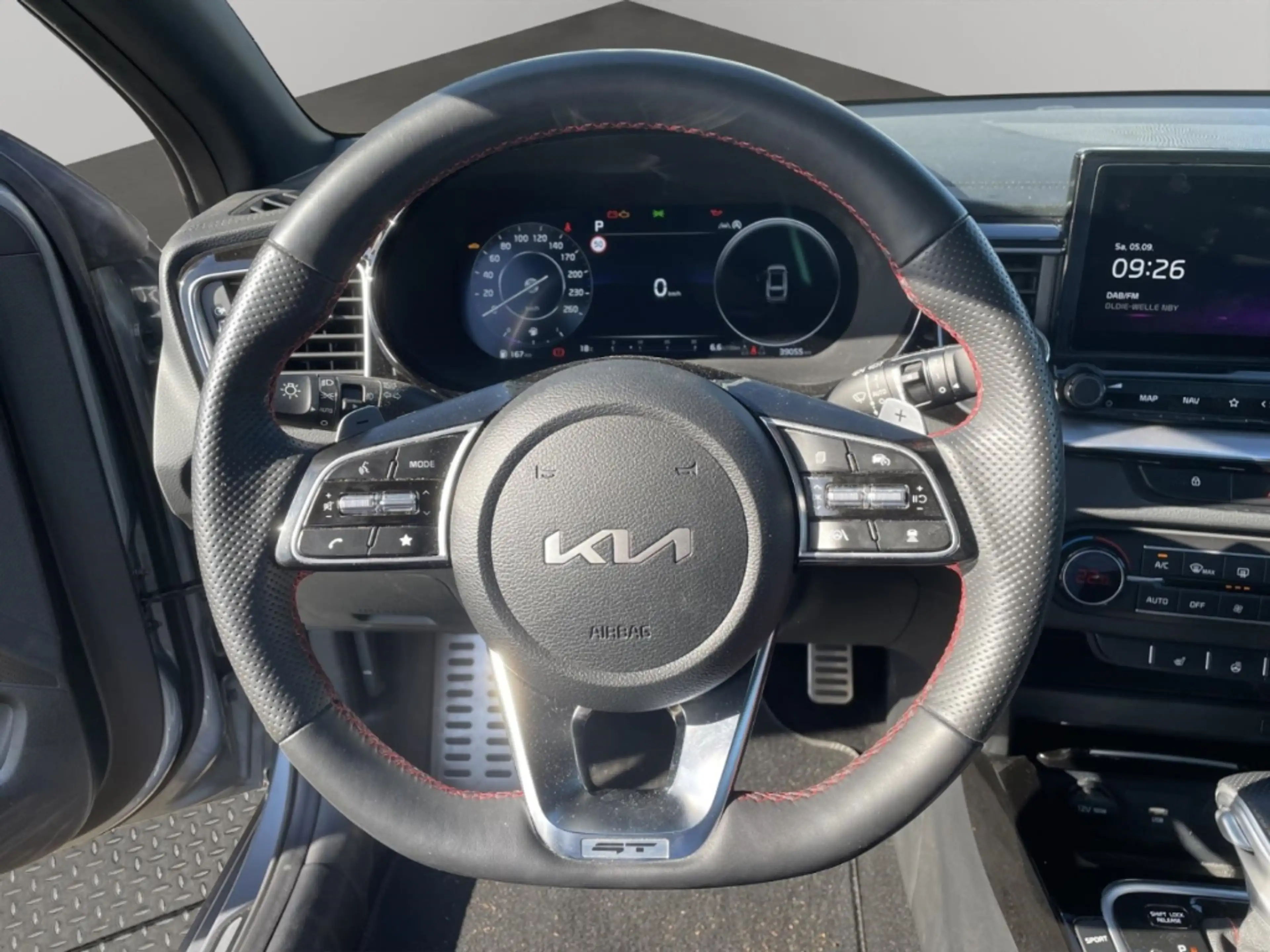Kia ProCeed / pro_cee'd GT Bastuck Anlage PANO Kamera Tempomat — photo 8