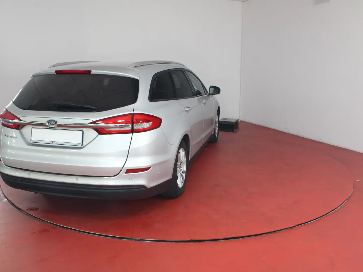 Ford Mondeo Business Edition 1.5 EcoBoost TÜV bis 09/2027 Nav Серебристый - 2