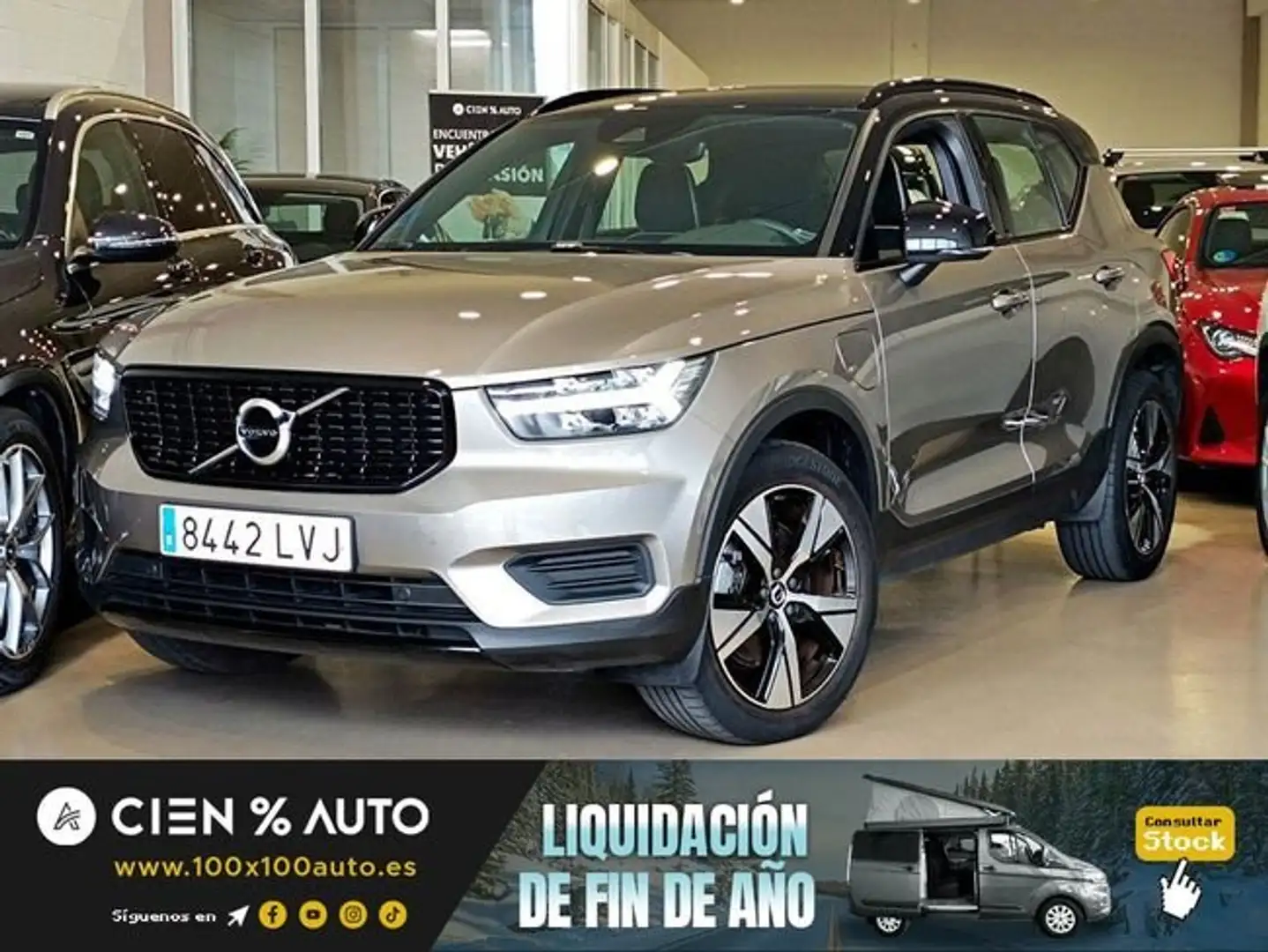 Volvo XC40 T5 Recharge R-Design Aut. Gris - 1