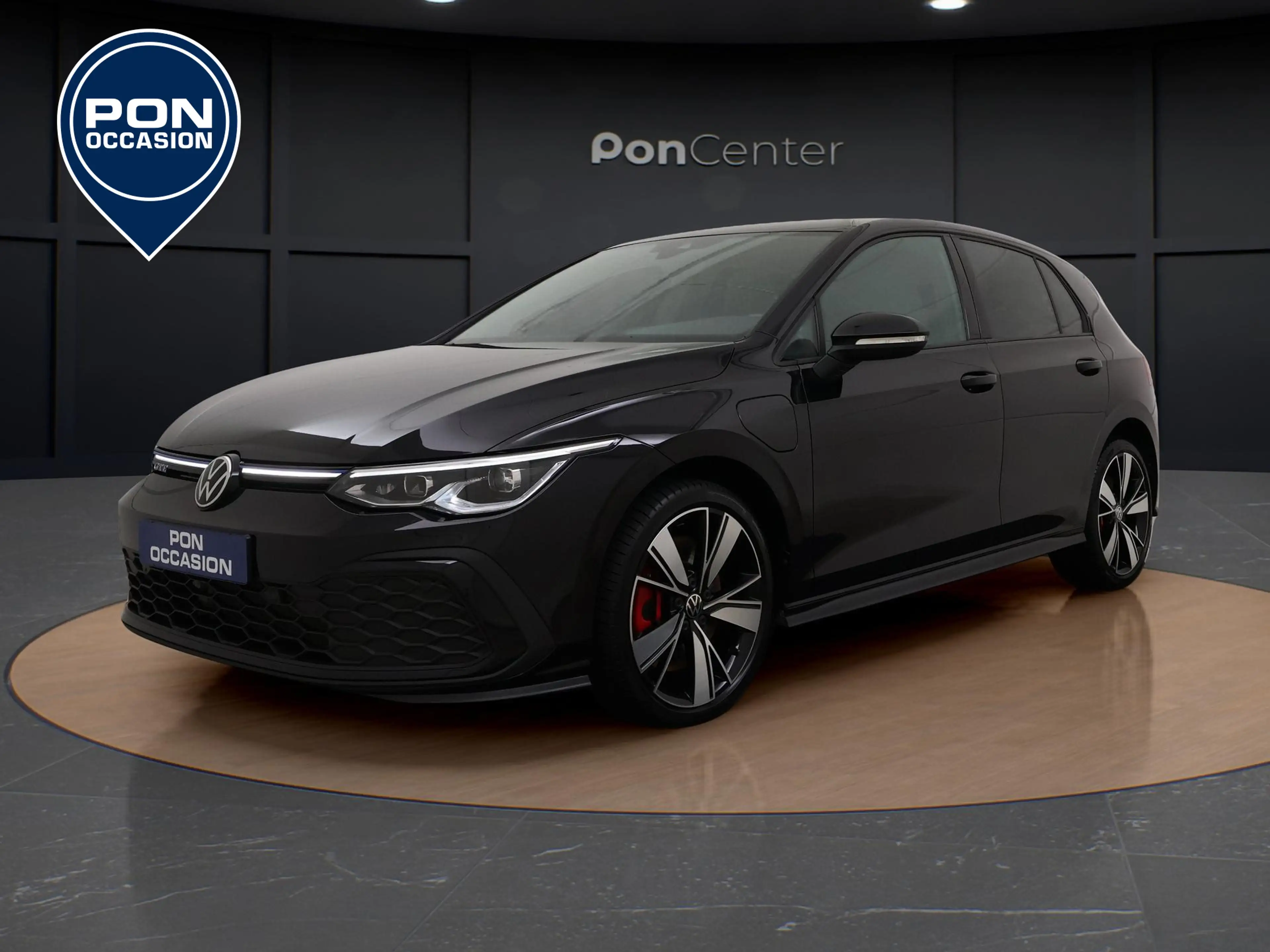 Volkswagen Golf GTE 1.4 eHybrid | Parkeerhulp | ACC | Stuur-/Stoelverw