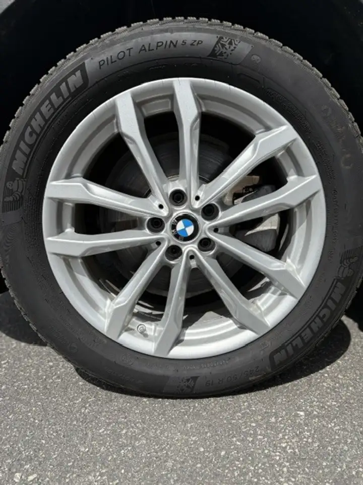 BMW X3 снимка BMW X3