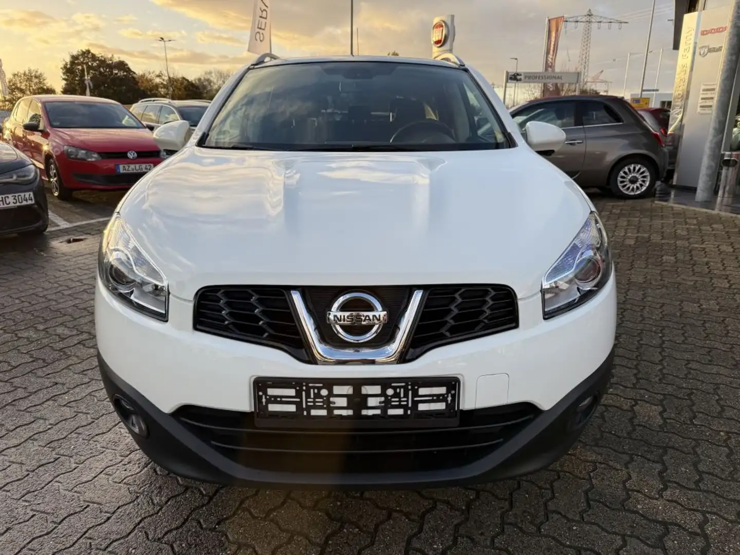 Nissan Qashqai 2.0 I-Way Weiß - 2
