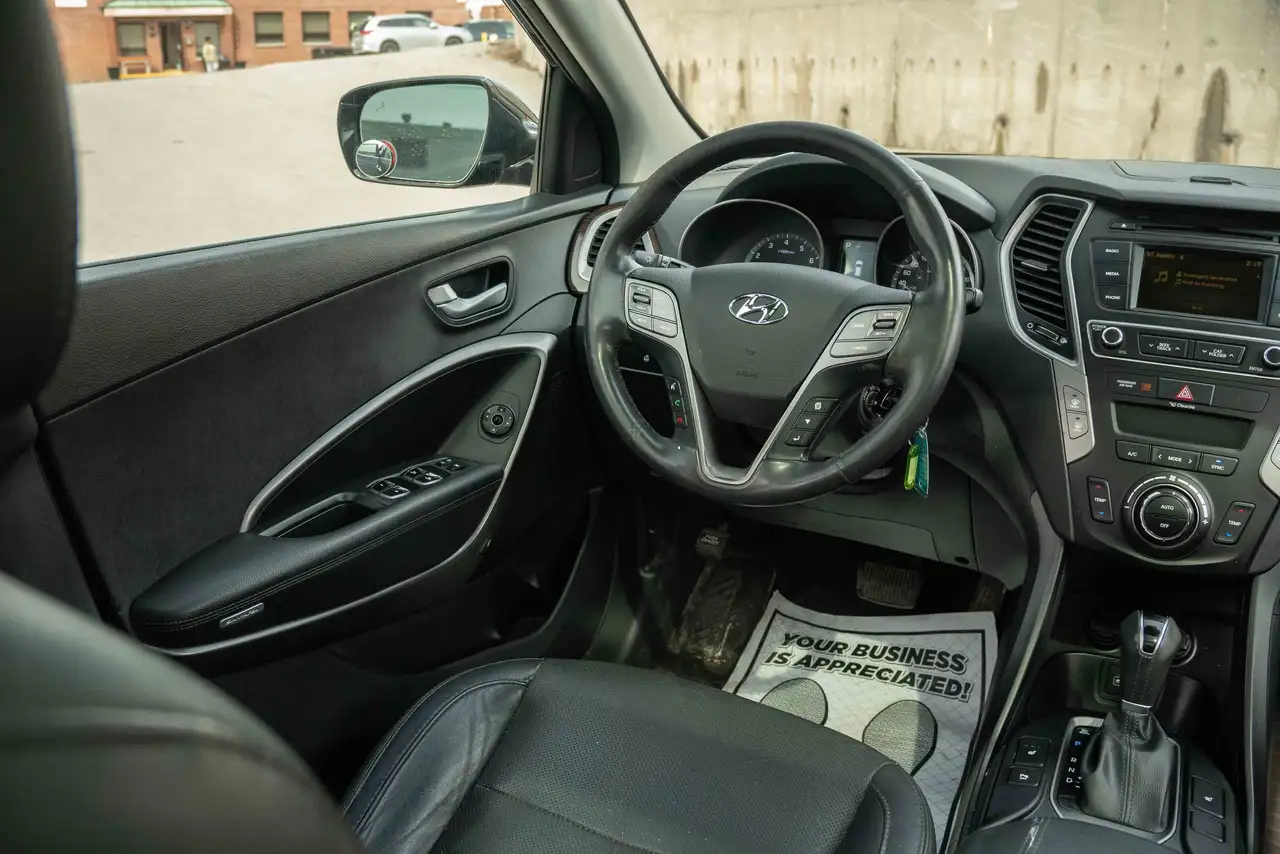 Hyundai SANTA FE снимка Hyundai SANTA FE