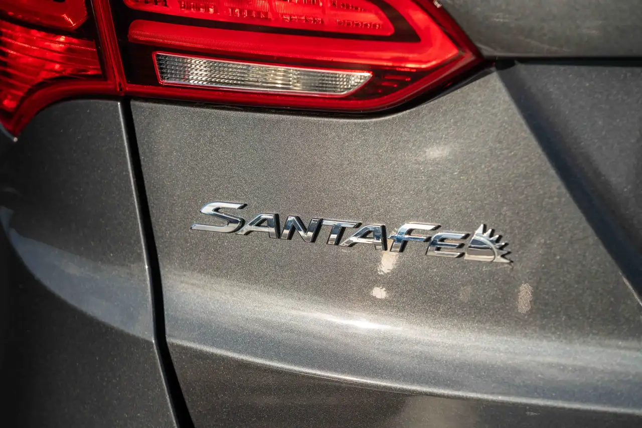 Hyundai SANTA FE снимка Hyundai SANTA FE