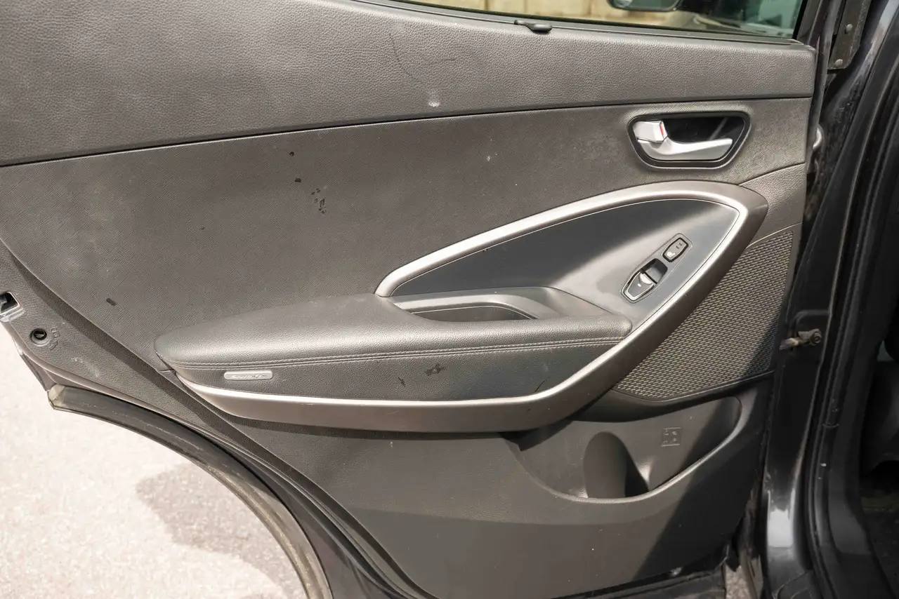 Hyundai SANTA FE снимка Hyundai SANTA FE