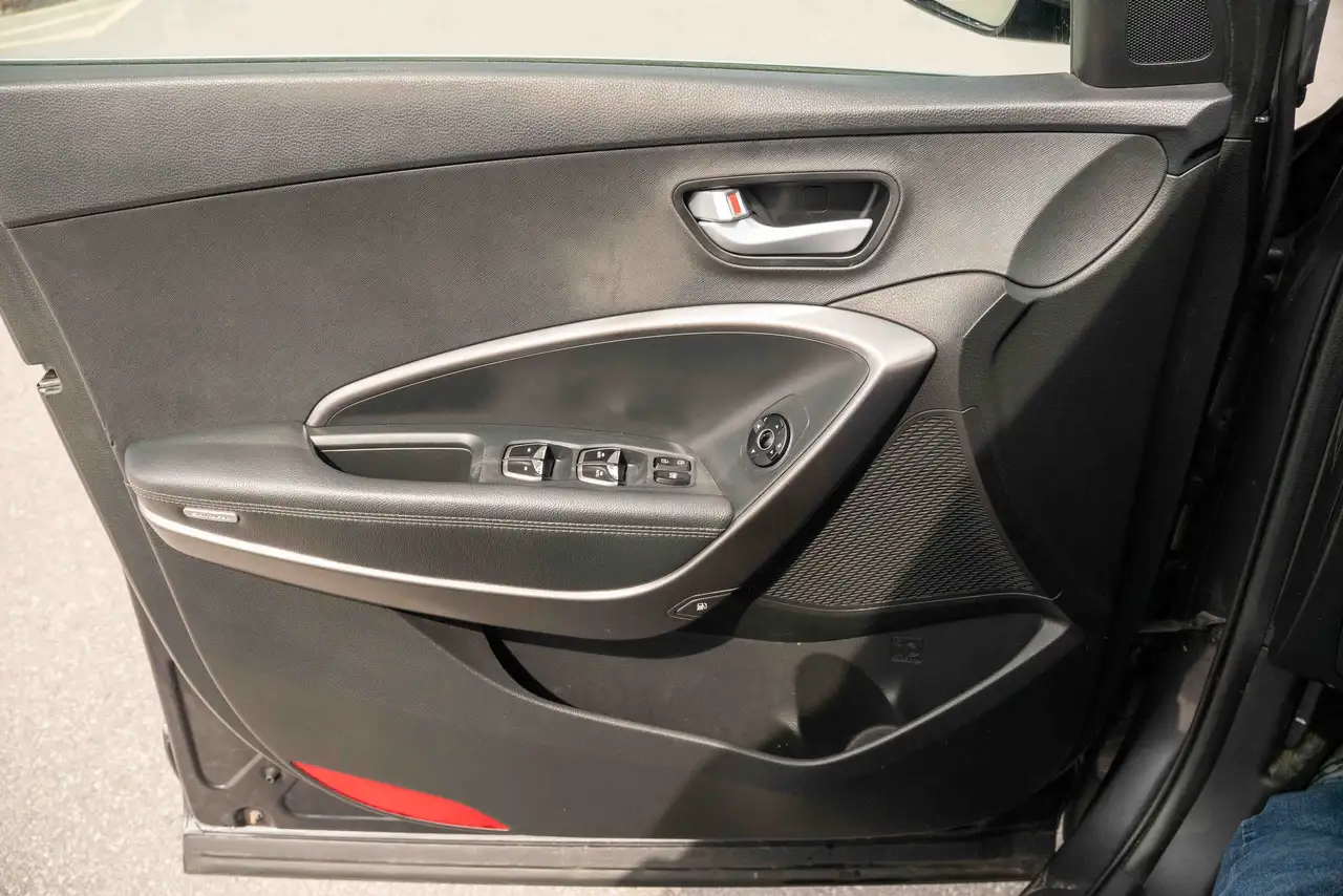 Hyundai SANTA FE снимка Hyundai SANTA FE