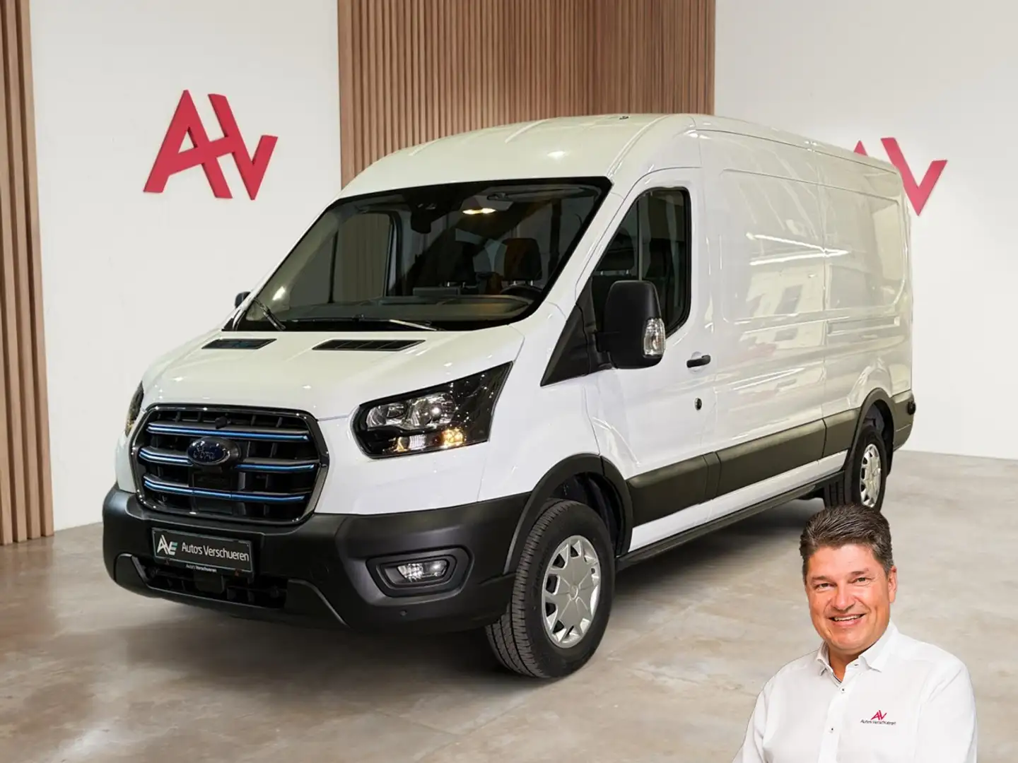 Ford E-Transit L3H2 Carplay 67kwh ** Белый - 1