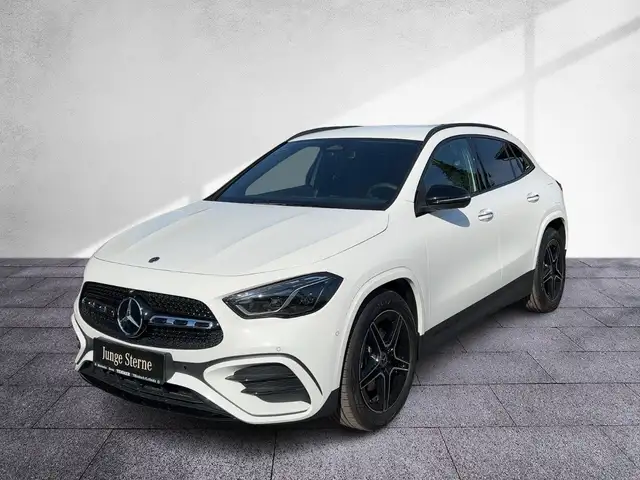 Mercedes-Benz GLA 200 d 4MATIC AMG-Line AHV LRHZG MBeam 360°Kam Ansicht 2