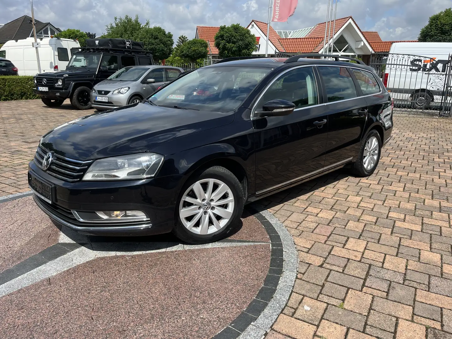 Volkswagen Passat Variant 1,6 TDI Comfortline BlueMotion Navi AHK Negro - 2