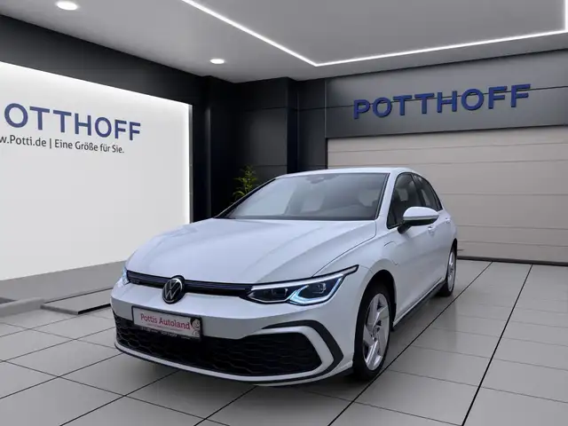 Volkswagen Golf GTE 1.4 TSI eHybrid DSG GTE NAVI PDC LED+ DAB+