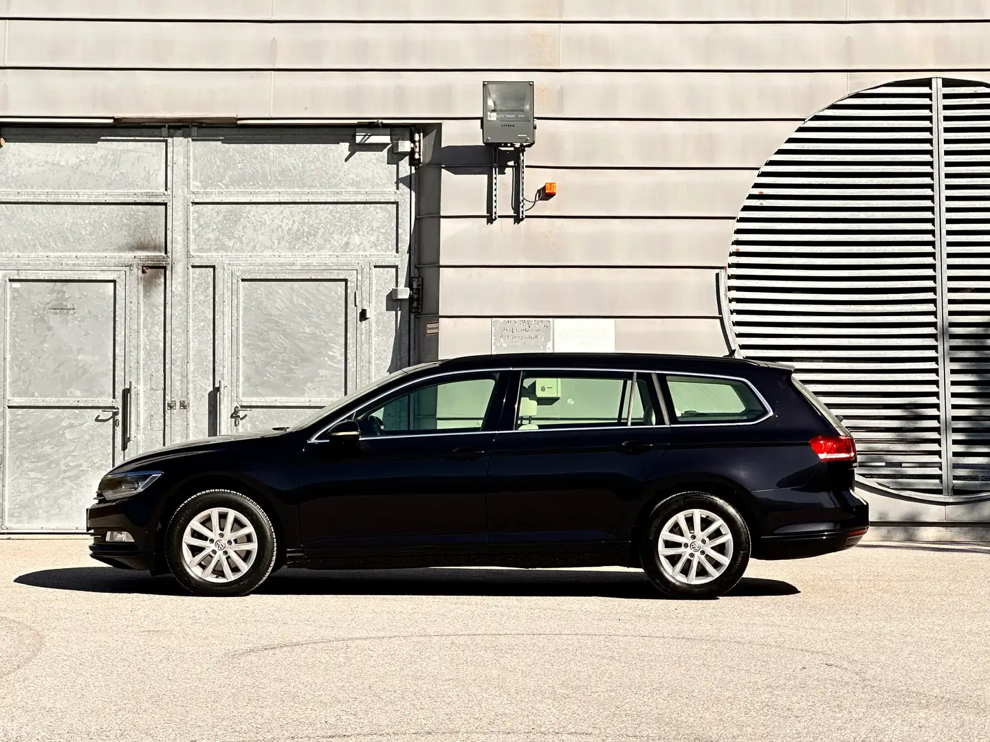 Volkswagen Passat Variant Comfortline 2.0 TDI BMT/Start-Stop / Automatik / Diesel Schwarz - 1