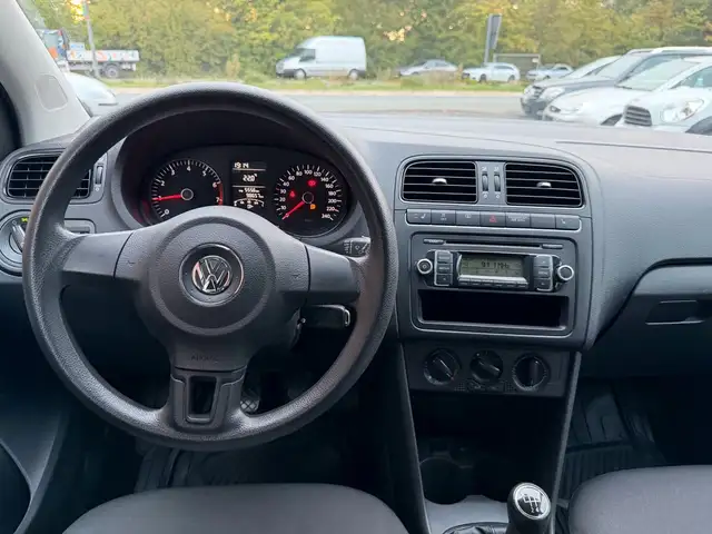 Volkswagen Polo view 15