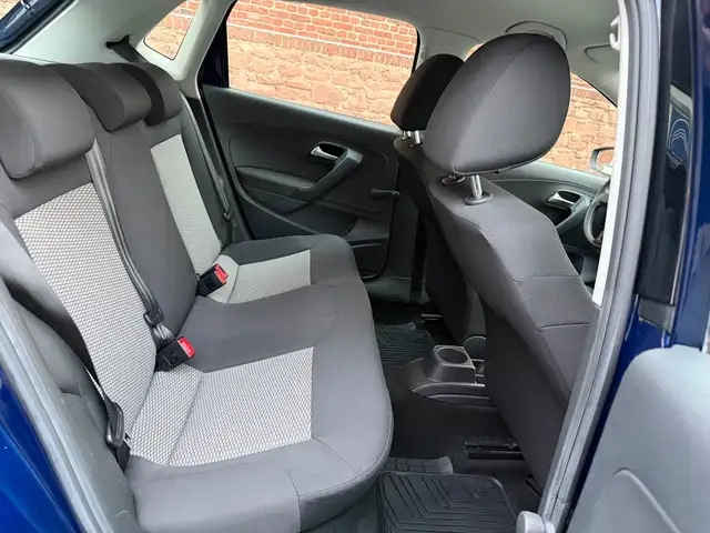 Volkswagen Polo view 13