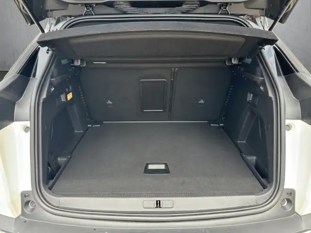 Peugeot 3008 view 7