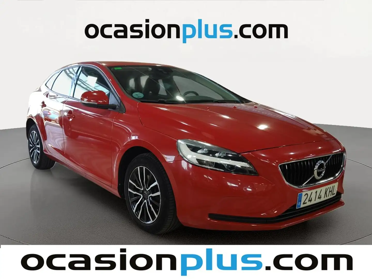 Volvo V40 T2 Momentum Aut. Rojo - 2