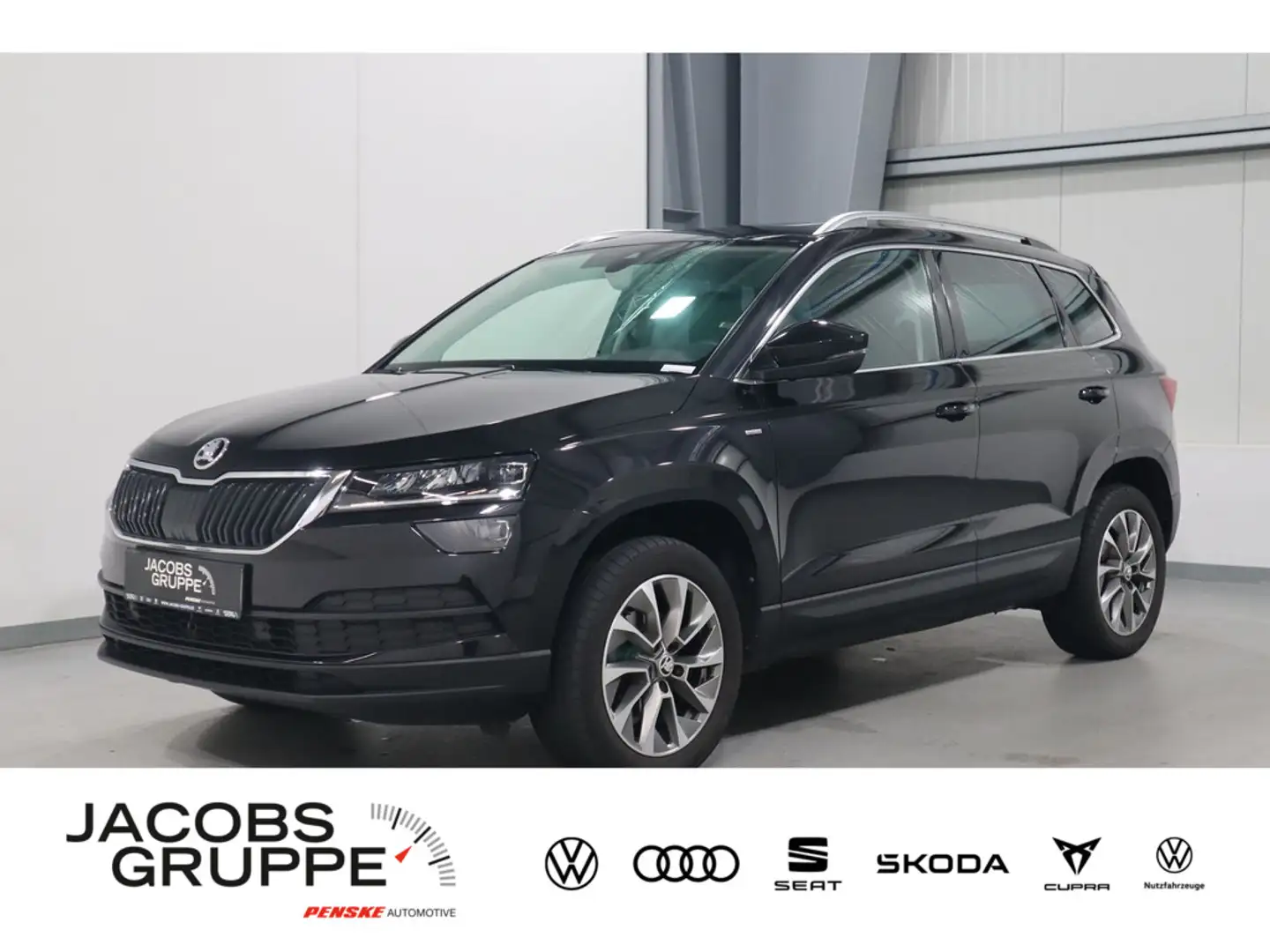Skoda Karoq 1.5 TSI Clever Navi,AHK,Pano,CAM,Canton Schwarz - 1