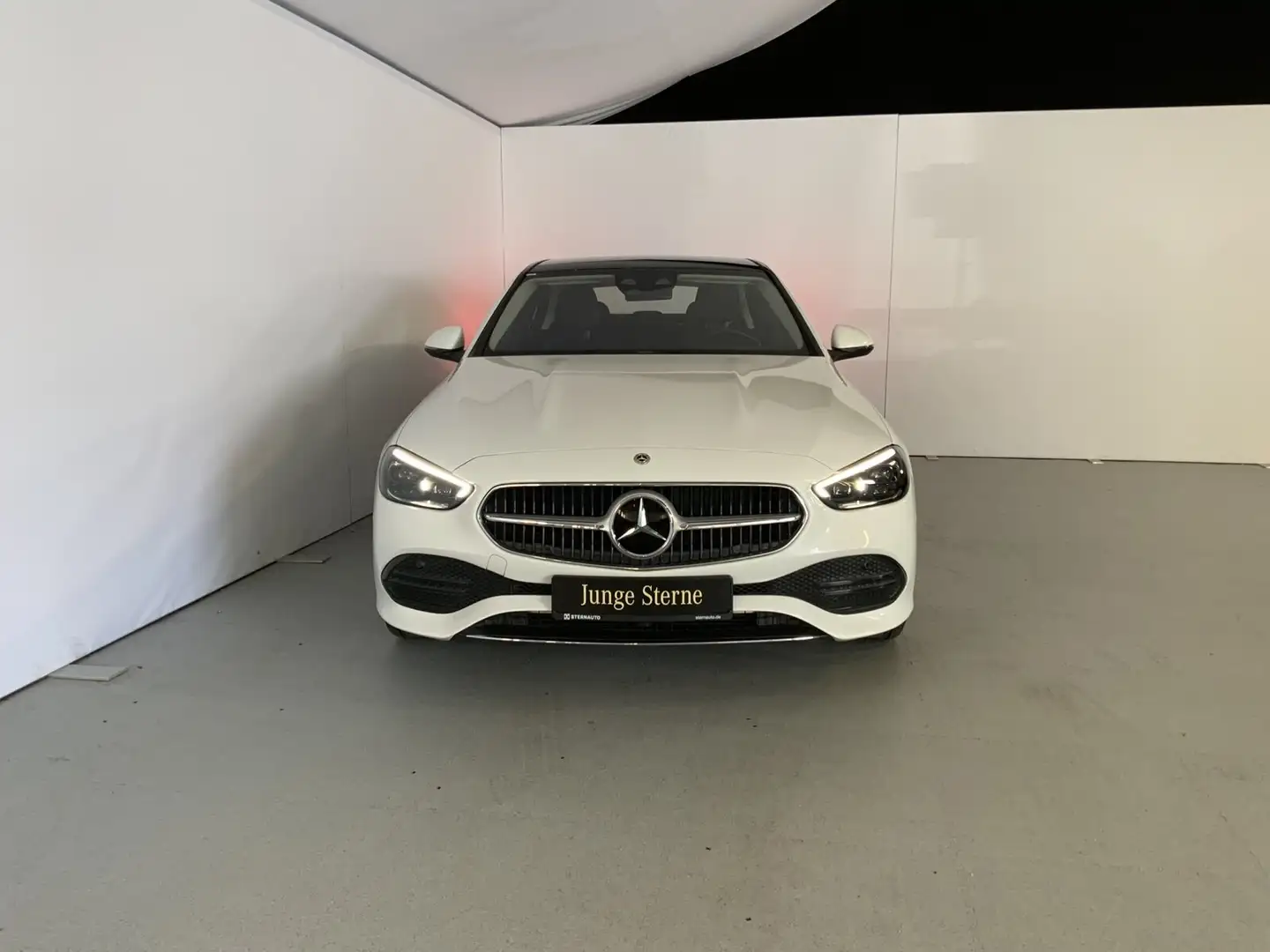 Mercedes-Benz C 220 C 220 d 4M Pano DigiLight Sound DISTRO Sitzklima Weiß - 2