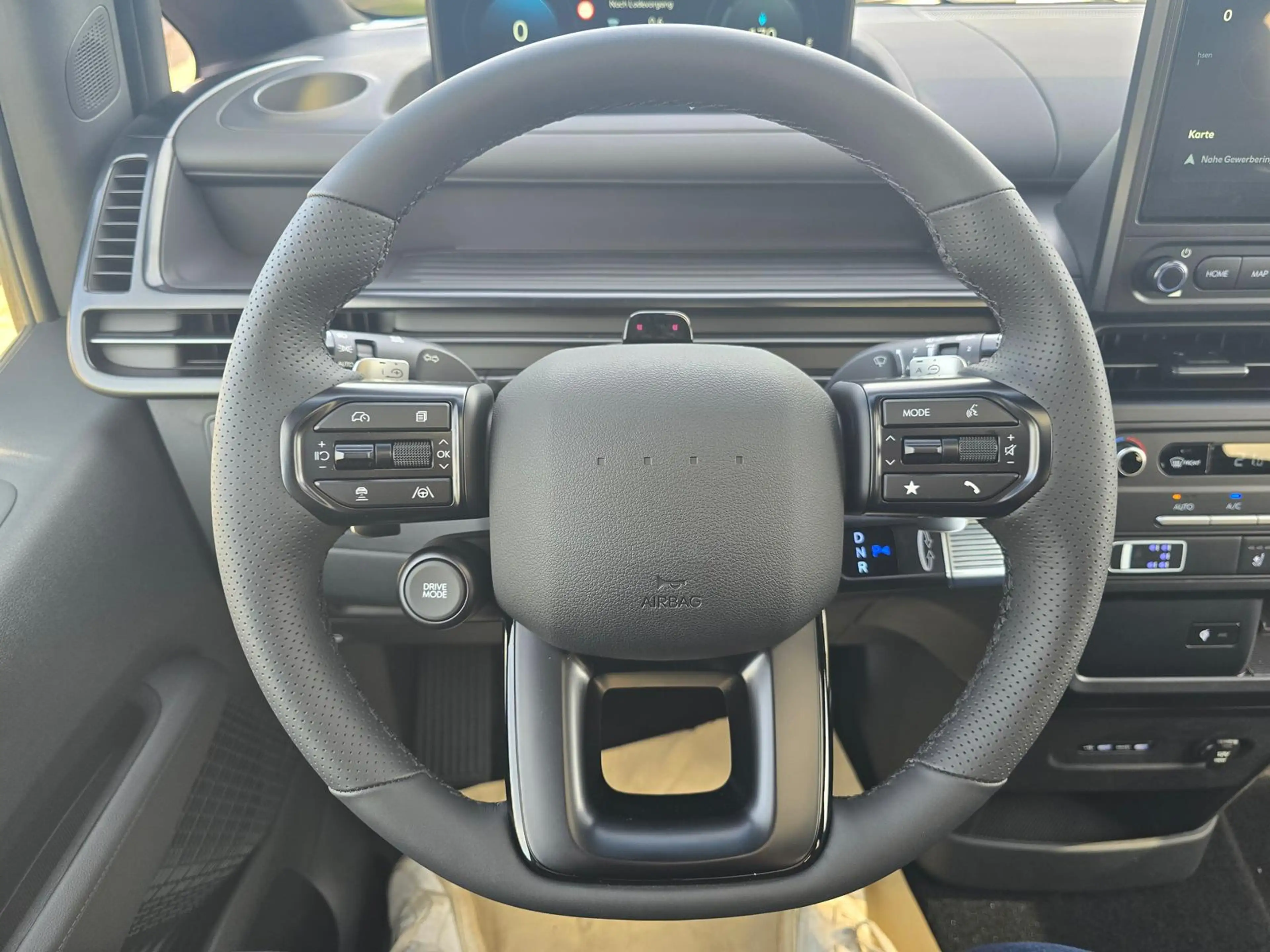 Hyundai STARIA EV 7-Sitzer Calligraphy 84kWh +Pano+Bose+ — photo 11