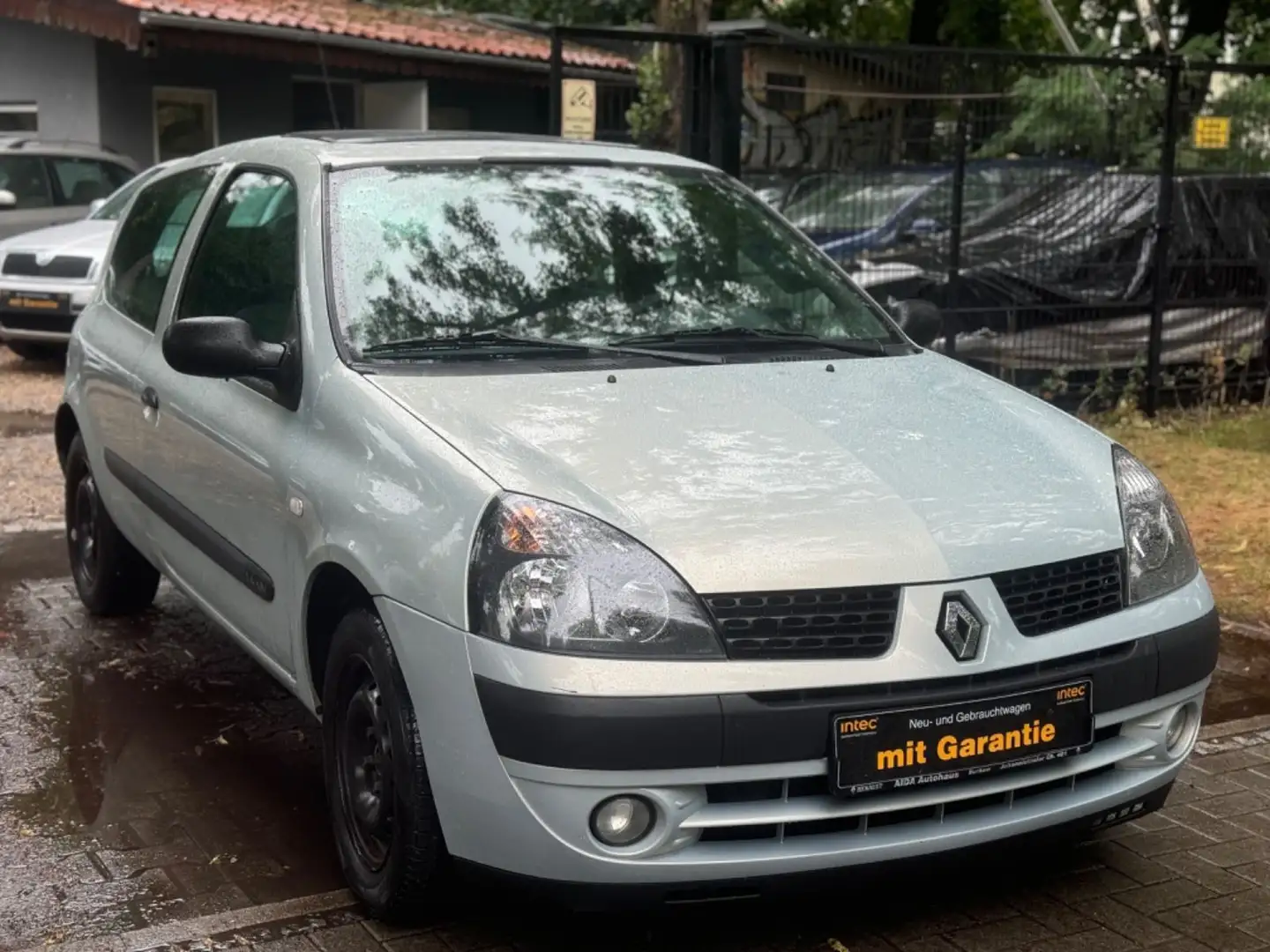 Renault Clio 1.2 16V Automatik,Schiebedach,Tüv Neu Silber - 2
