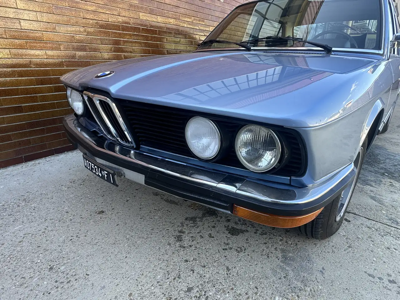 BMW 518 E12, foto 8