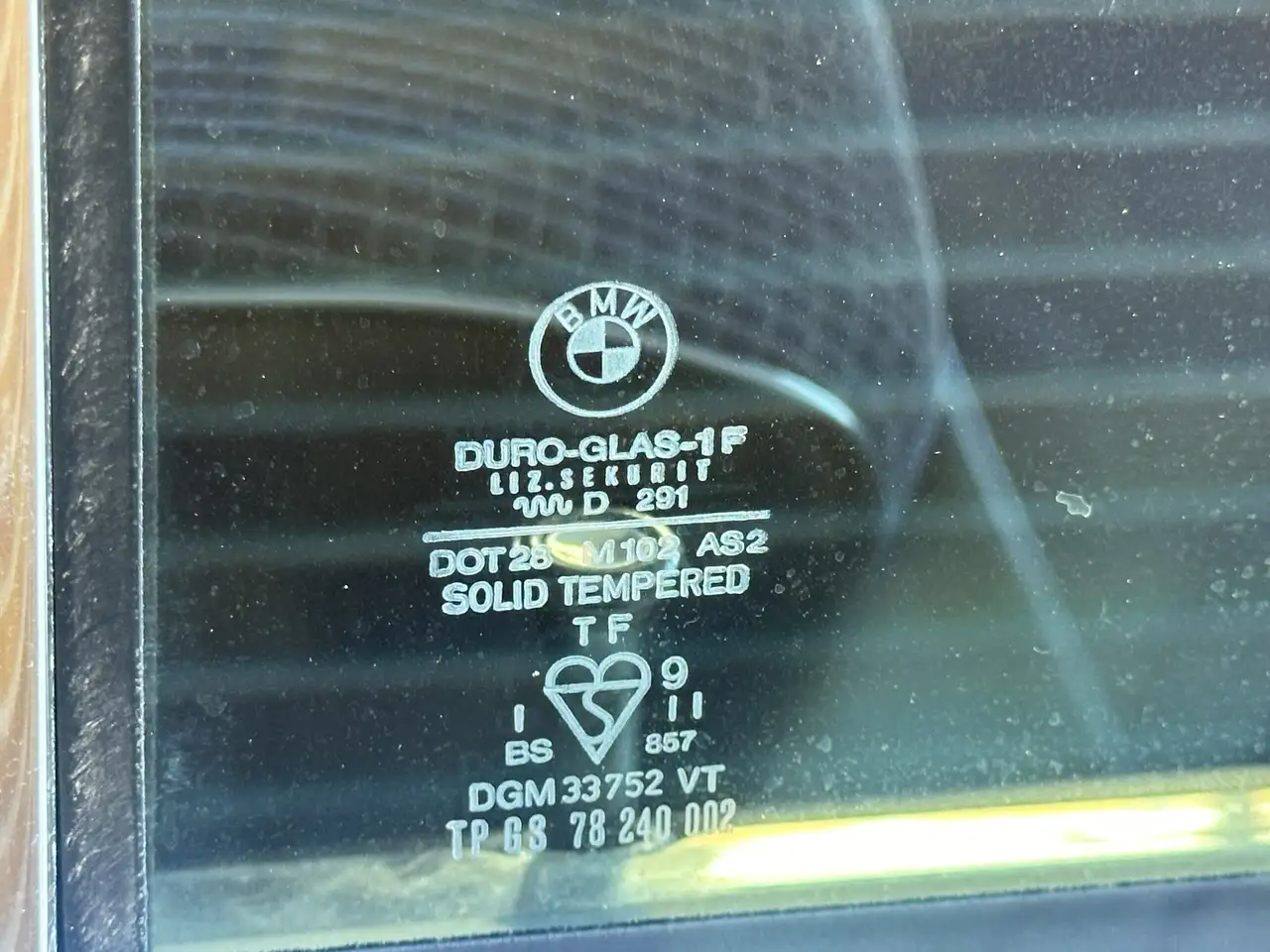 BMW 518 E12, foto 6