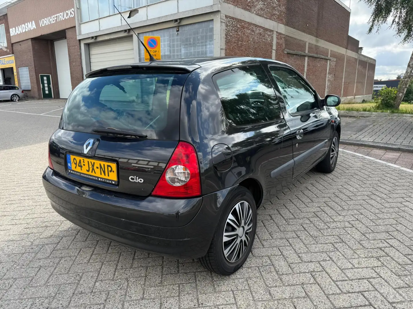 Renault Clio 1.2-16V Expression Negru - 2