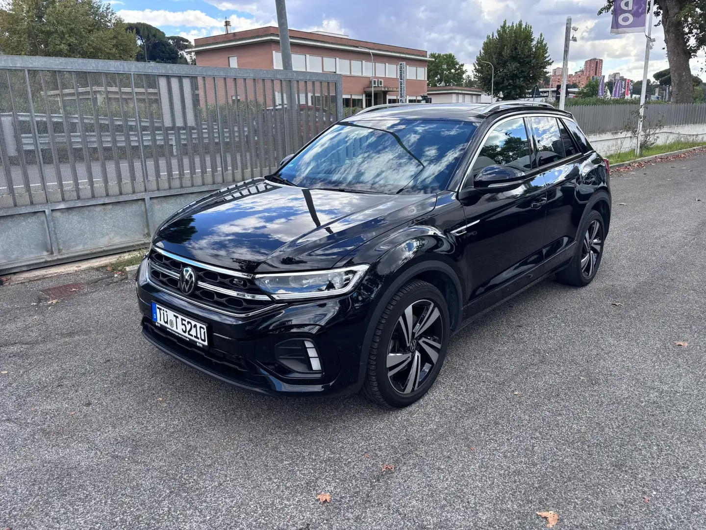 Volkswagen T-Roc 2.0 150 cv R Line Nero - 1