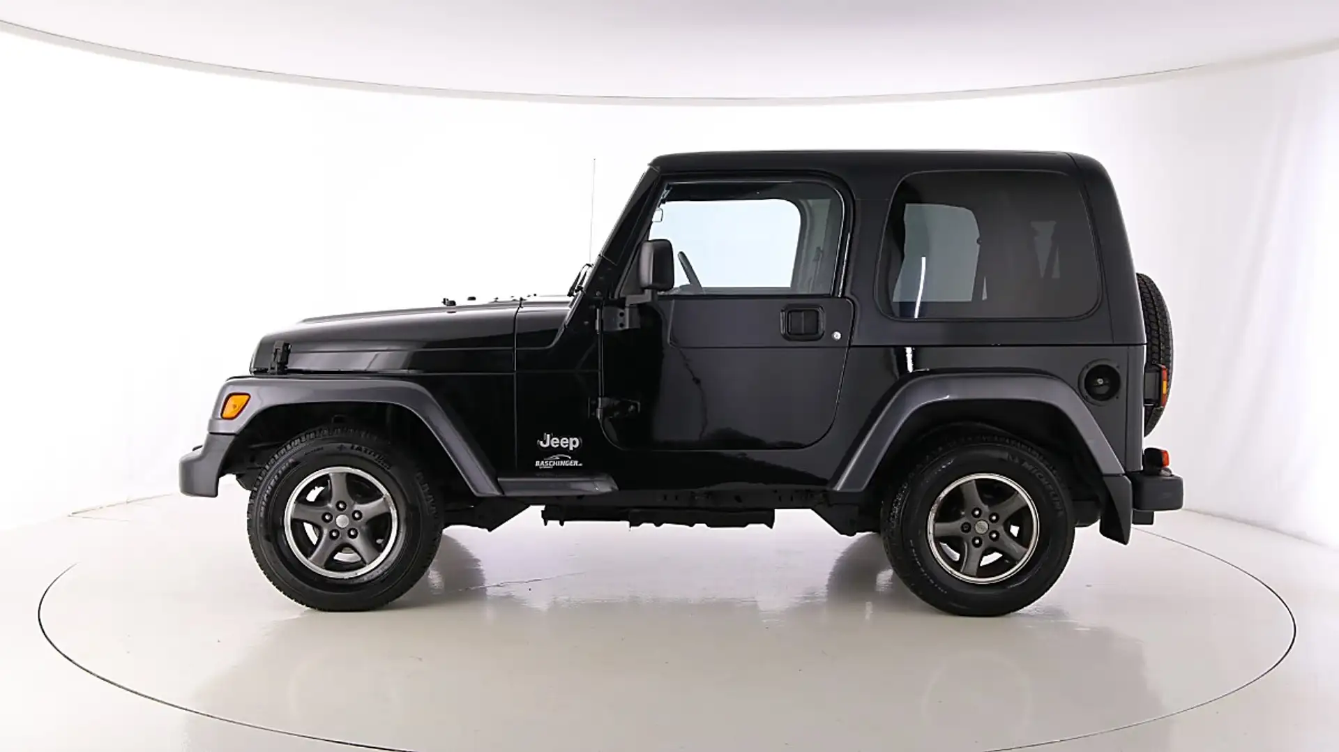 Jeep Wrangler 4,0 Sport Hard Top Aut. Schwarz - 2