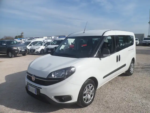 Fiat Doblo maxi 5 posti autocarro