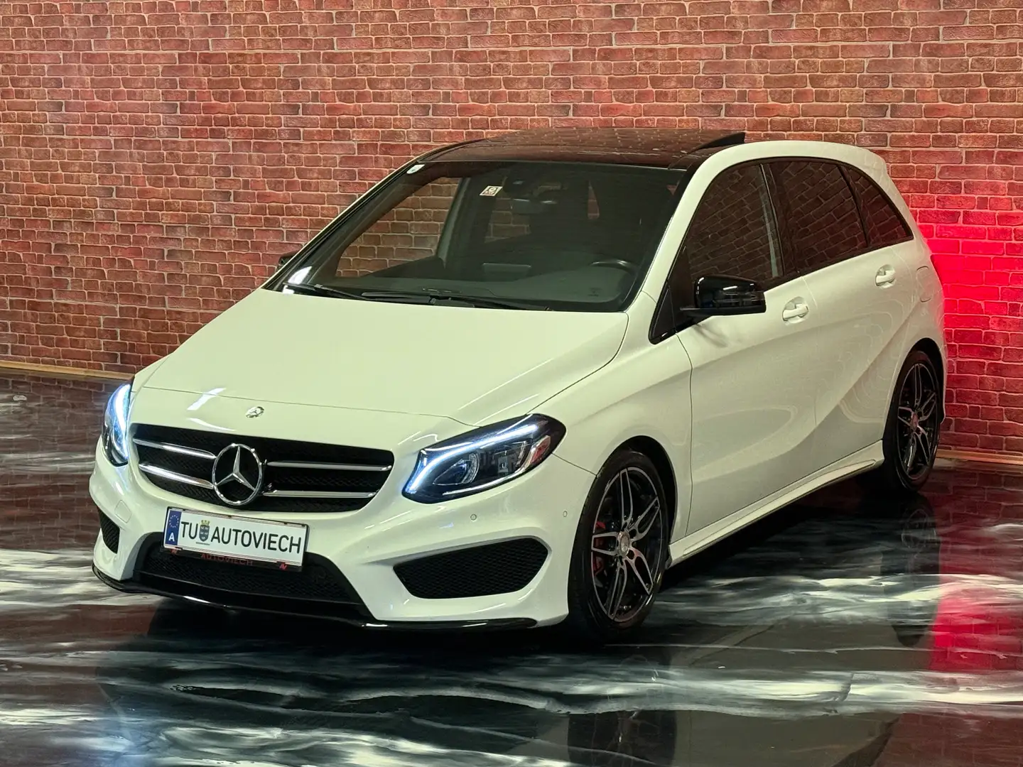 Mercedes-Benz B 200 B 200 CDI 4Matic*AMG-Line*Pano*Rückfahrkamera* Weiß - 1