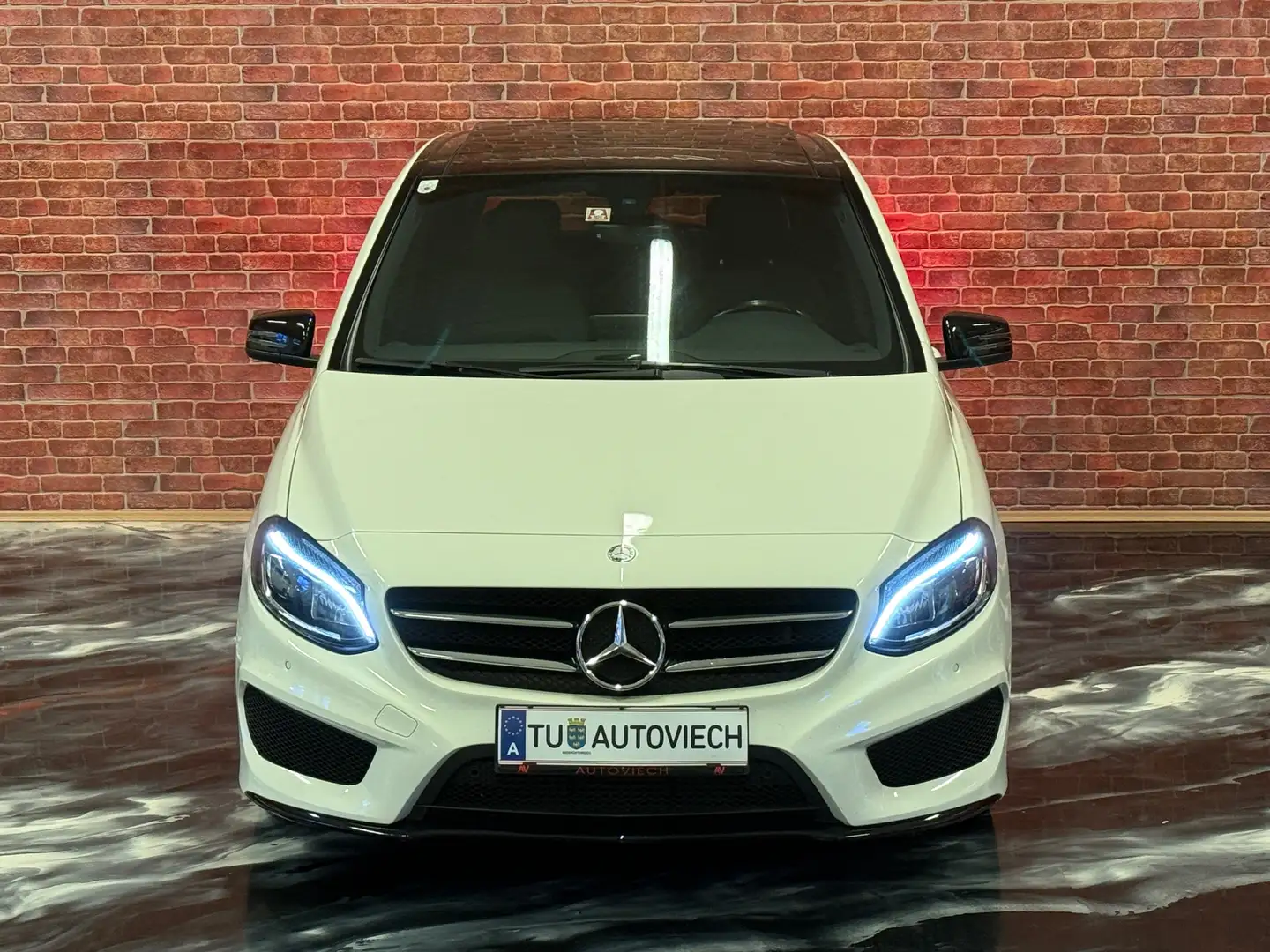 Mercedes-Benz B 200 B 200 CDI 4Matic*AMG-Line*Pano*Rückfahrkamera* Weiß - 2
