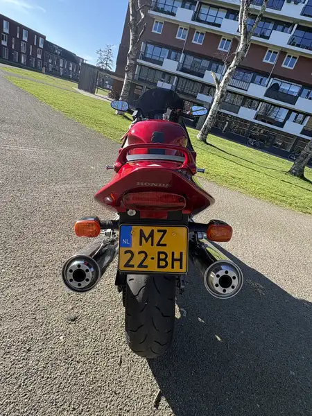 Honda CBR 1100 - foto 5