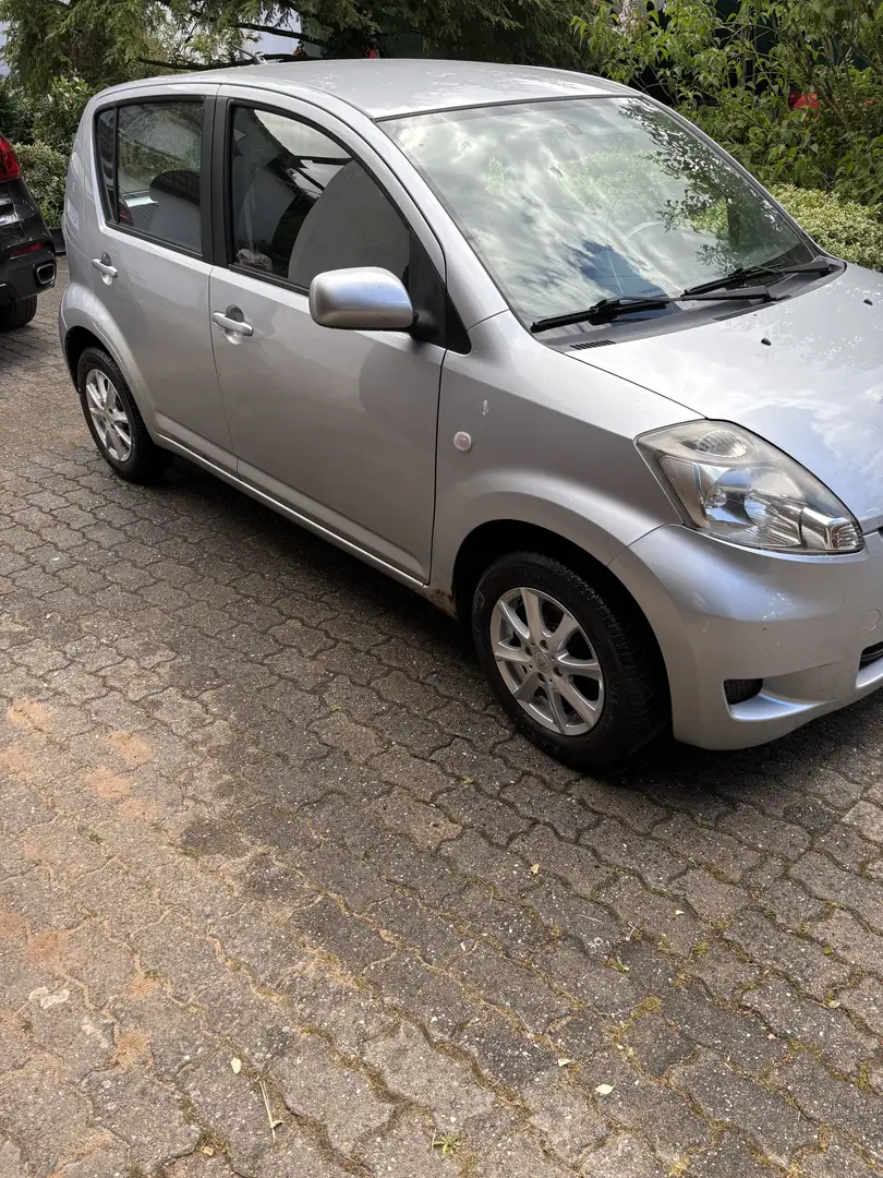 Daihatsu Sirion 1.3 Top S - 1