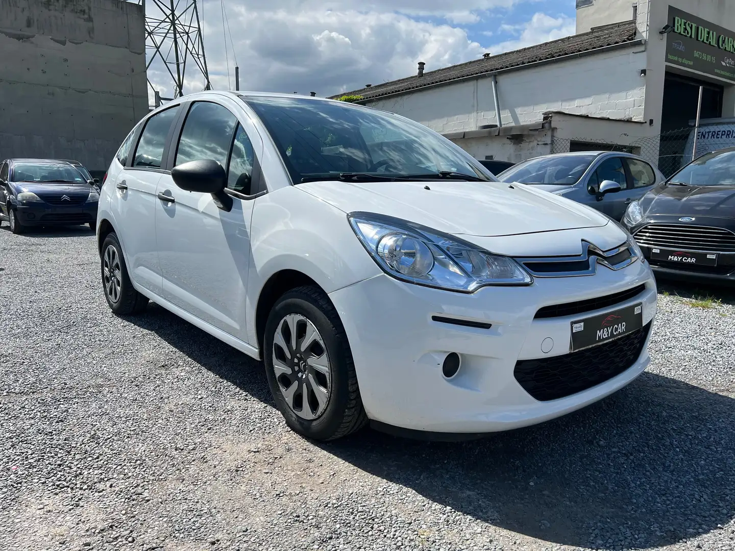 Citroen C3 1.0 PureTech Attraction Weiß - 1