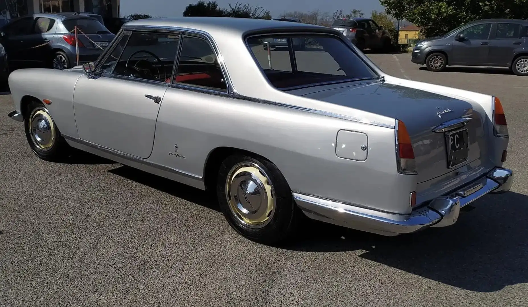 Lancia Flaminia 3B Silber - 2