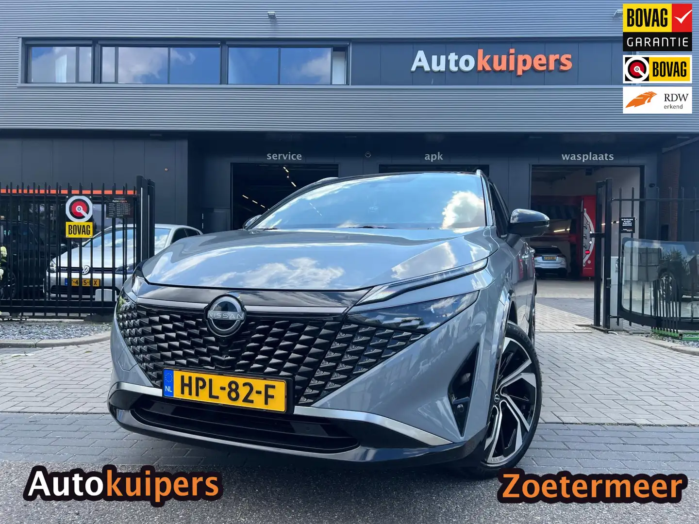 Nissan Qashqai 1.3 MHEV Xtronic Tekna Plus Grijs - 1
